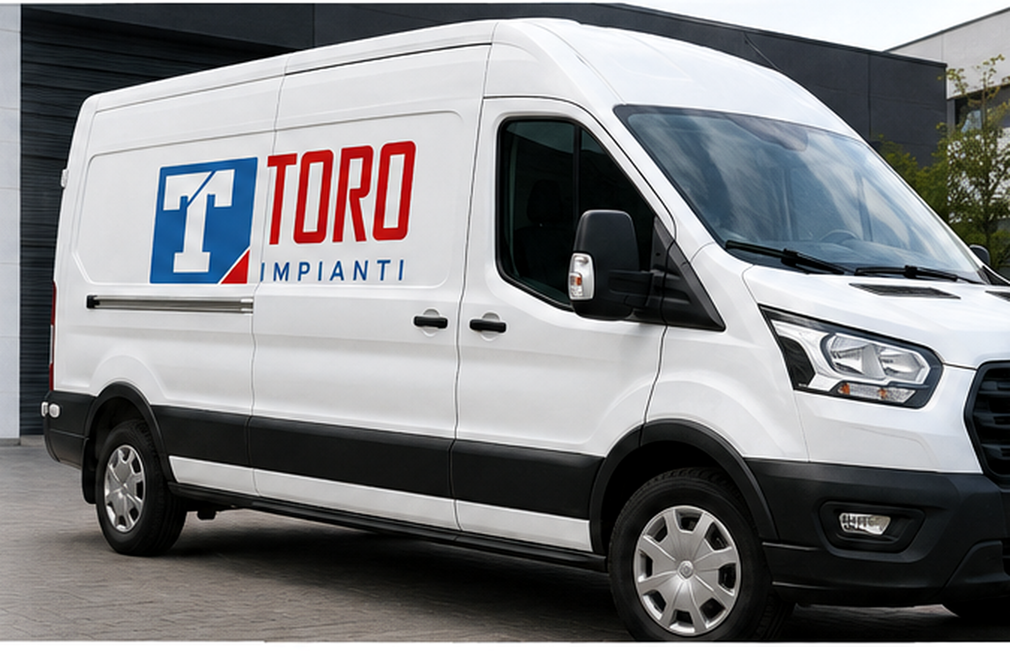 Ford Transit bianco Toro Impianti, versione grande ultima generazione